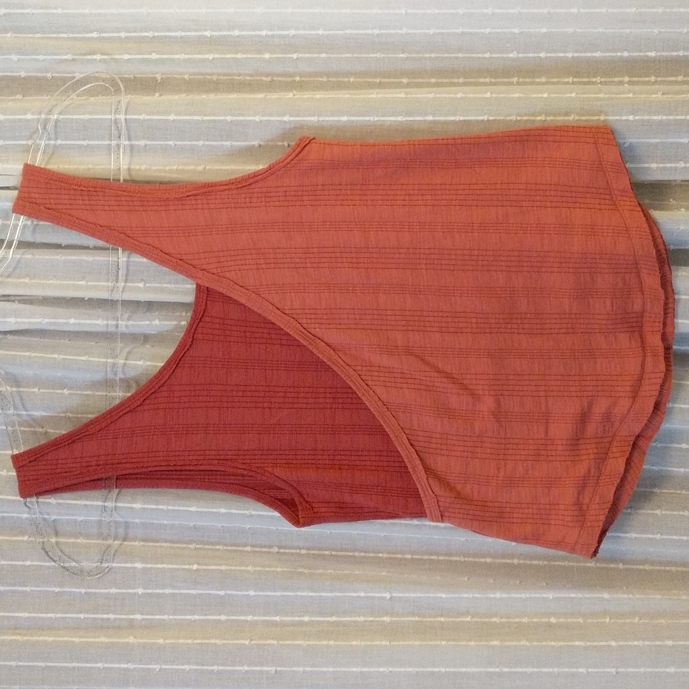 Two toned tank